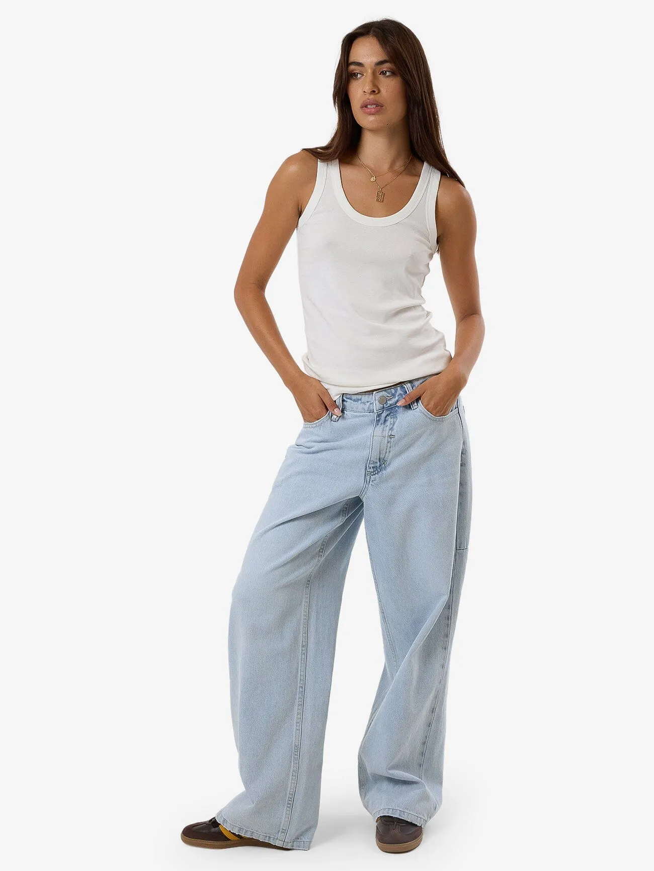 Billie Low Rise Baggy Jean - Light Ash Blue
