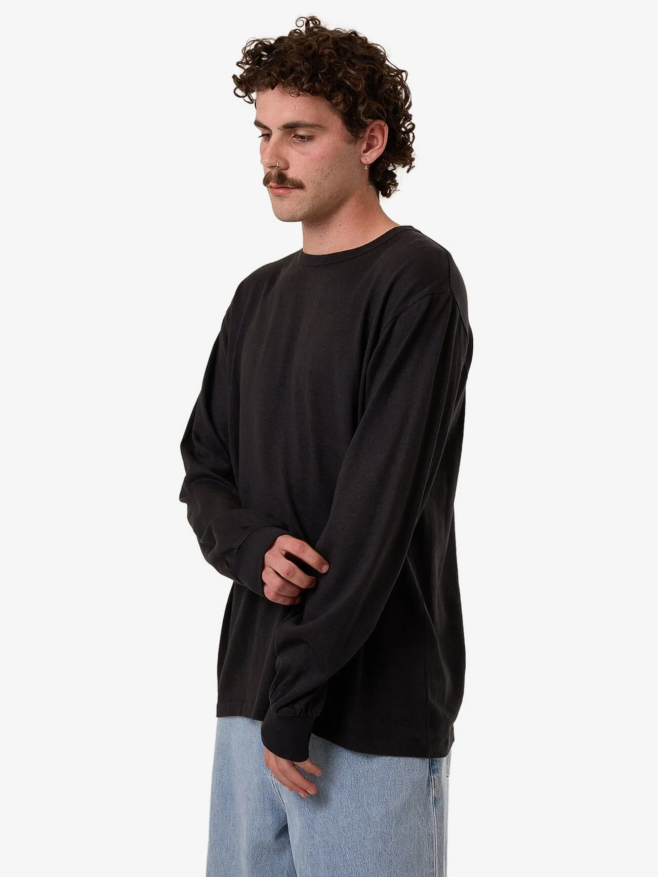 Hemp Thrills Embro Merch Fit Long Sleeve Tee - Black