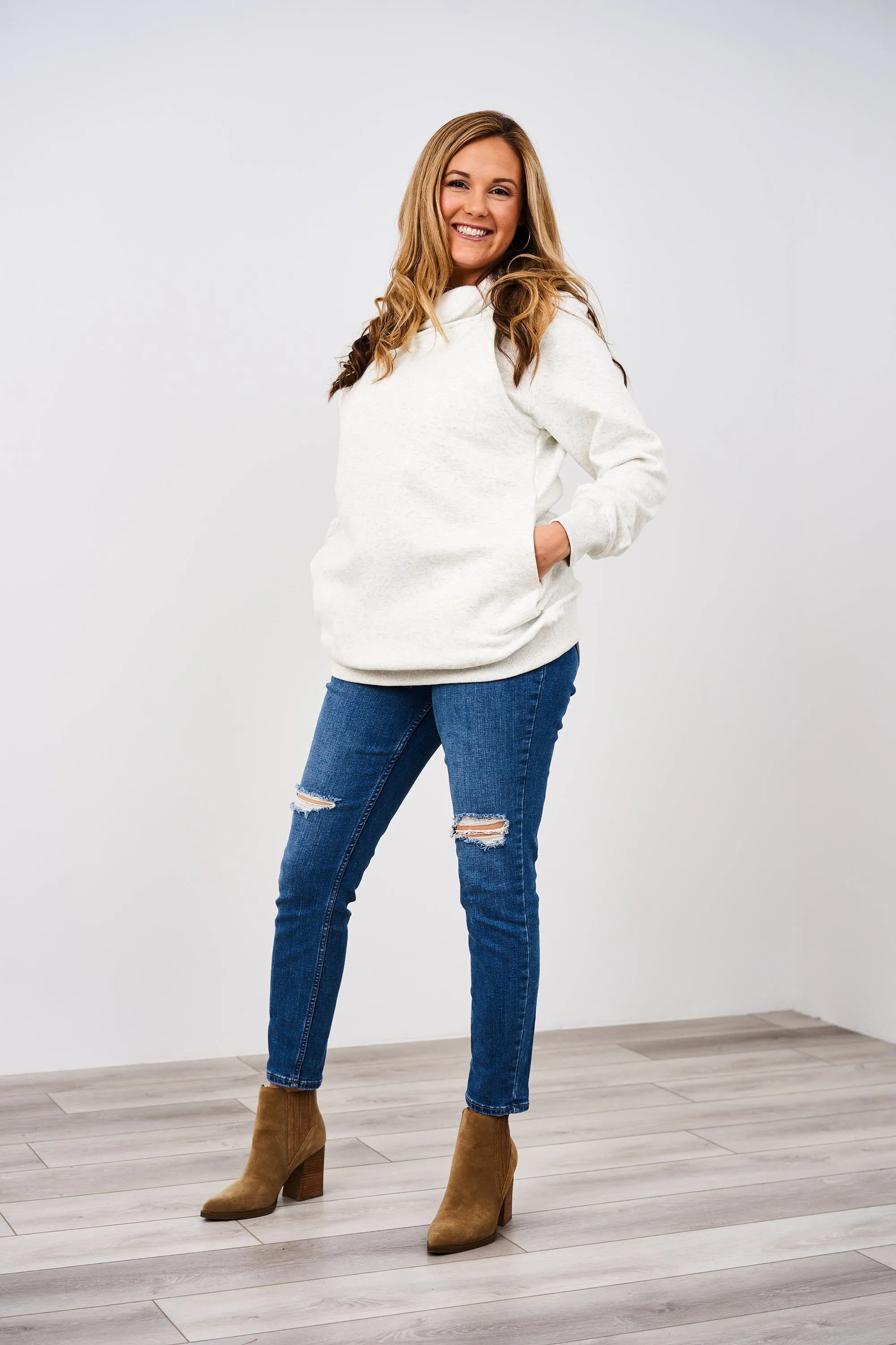 Latched Mama Buckle & Go Babywearing Pullover - Final Sale