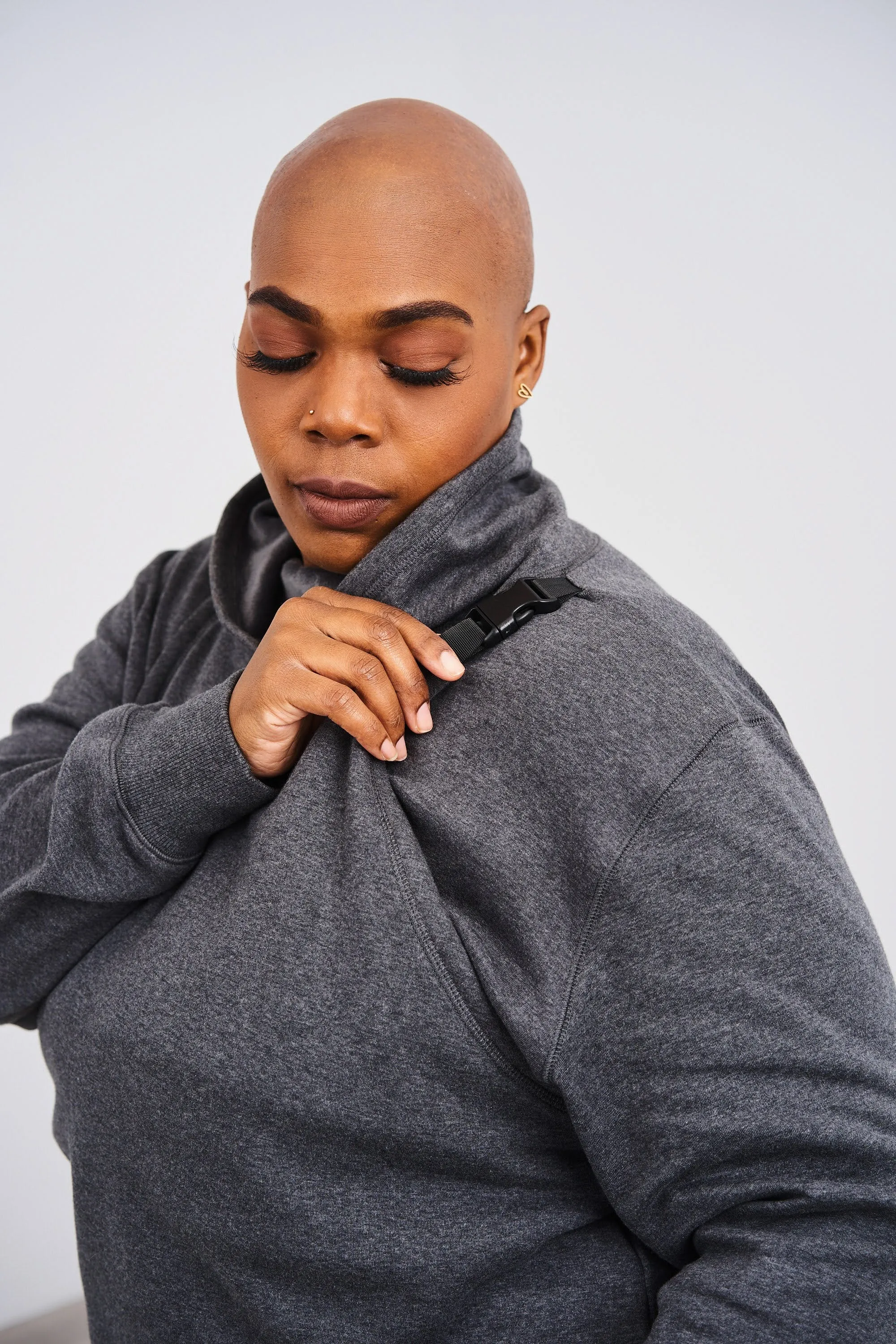 Latched Mama Buckle & Go Babywearing Pullover - Final Sale
