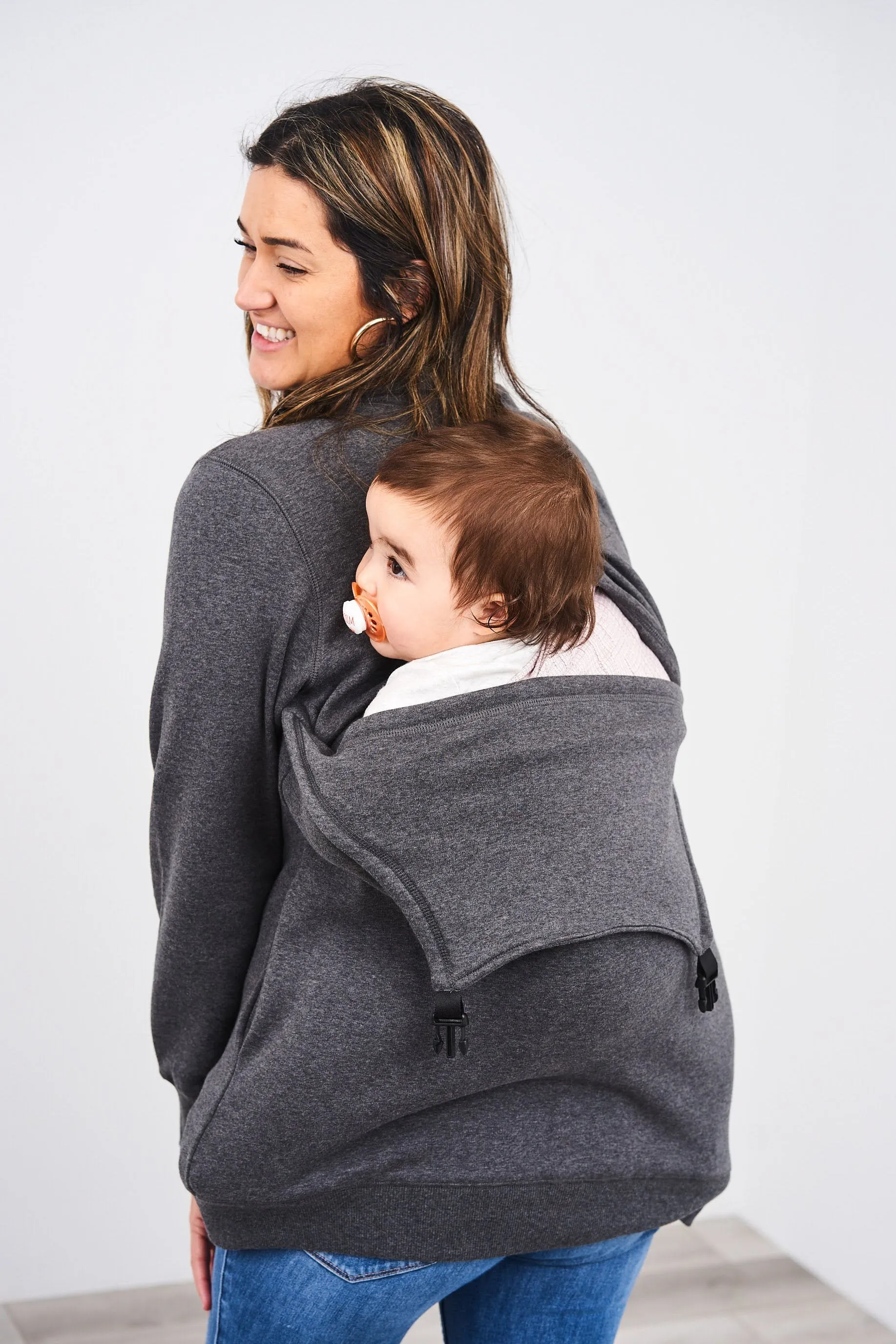 Latched Mama Buckle & Go Babywearing Pullover - Final Sale