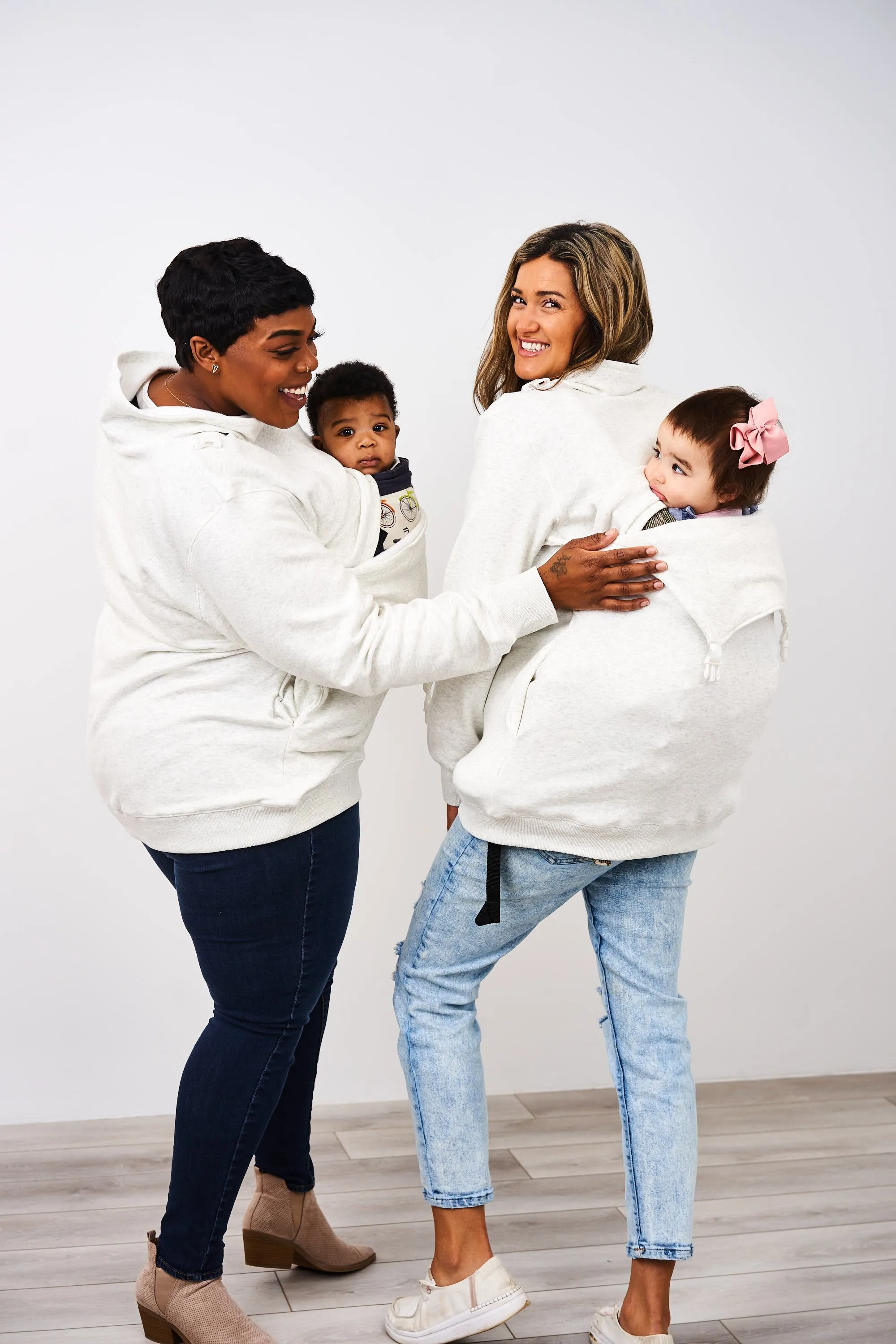 Latched Mama Buckle & Go Babywearing Pullover - Final Sale