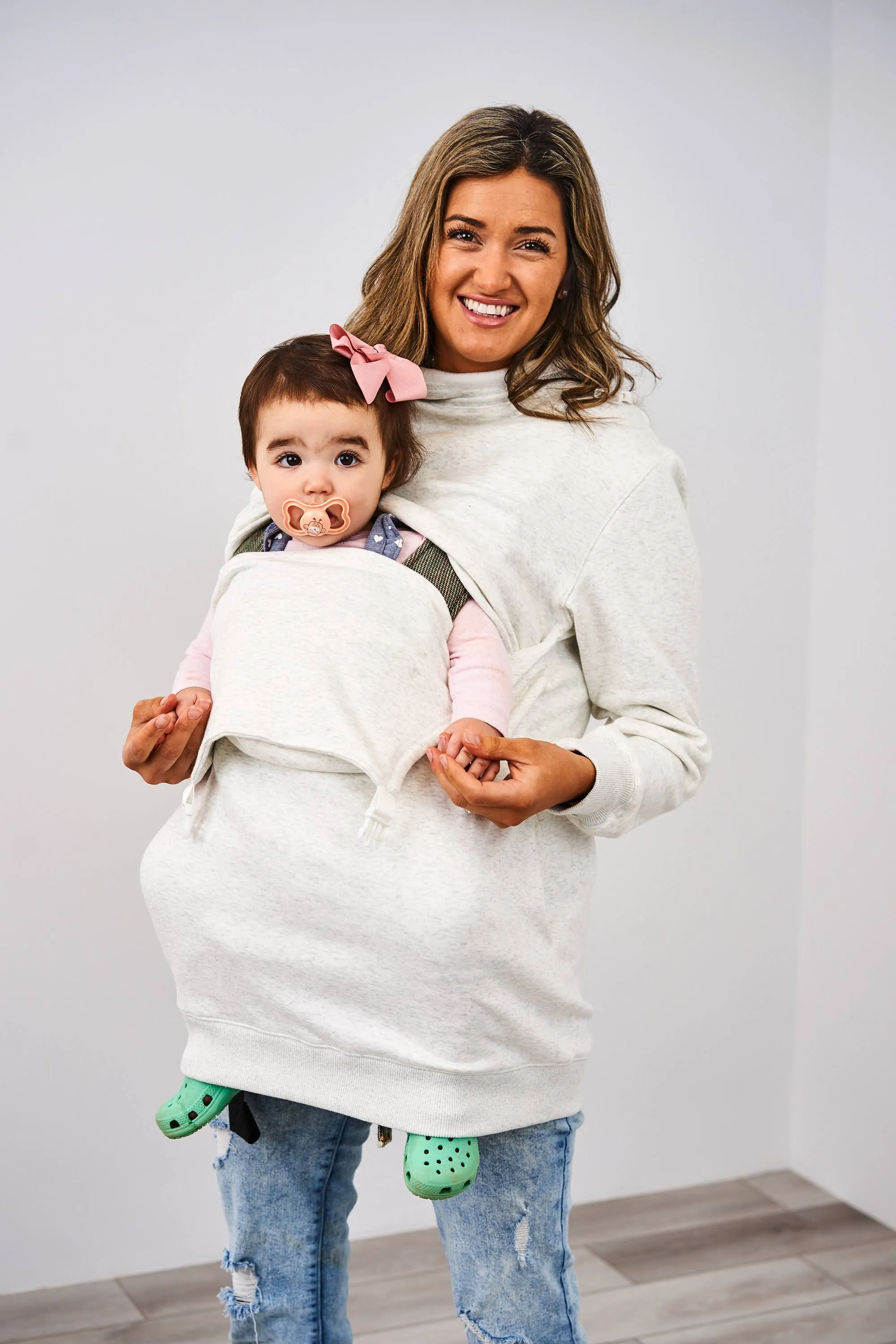 Latched Mama Buckle & Go Babywearing Pullover - Final Sale