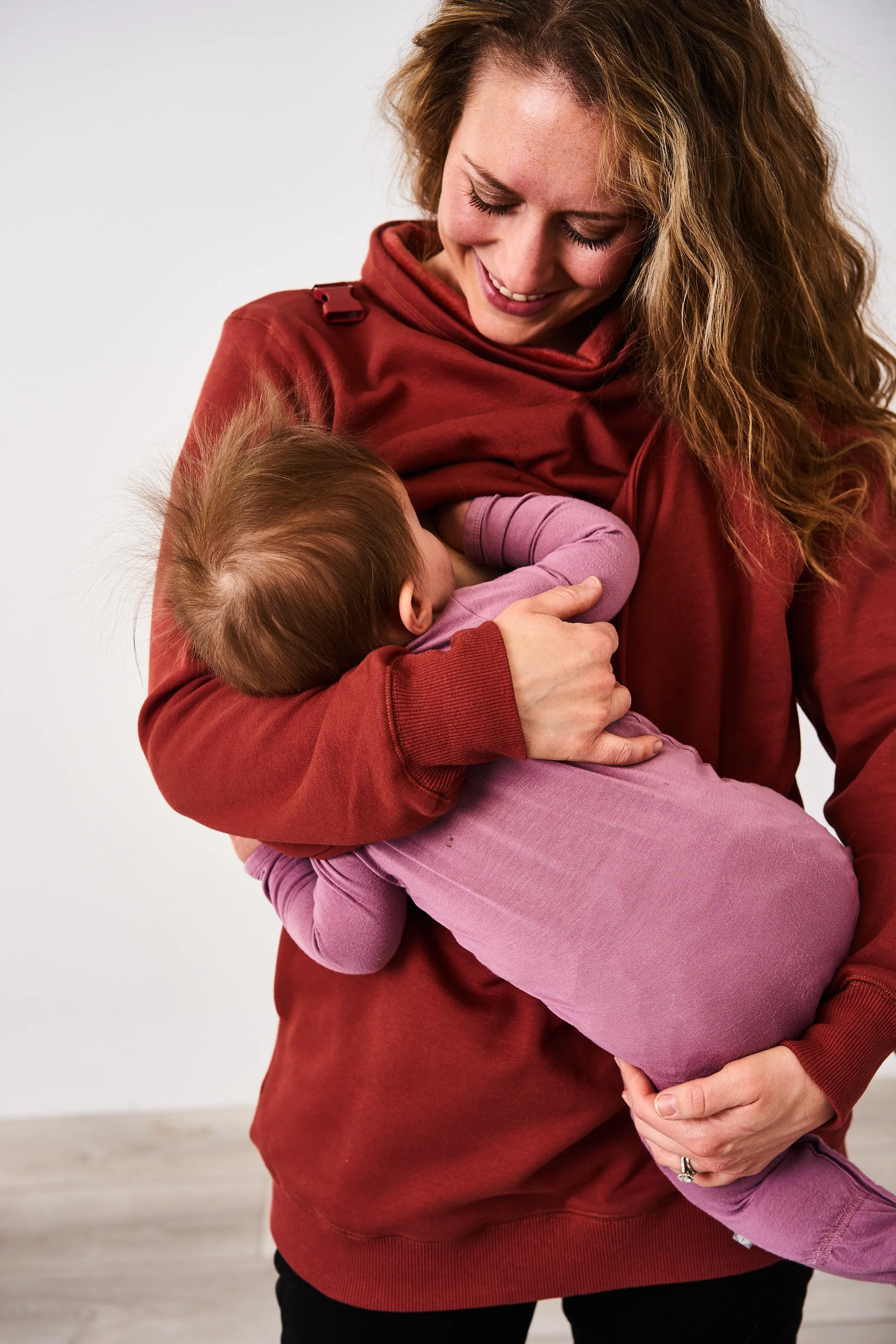 Latched Mama Buckle & Go Babywearing Pullover - Final Sale
