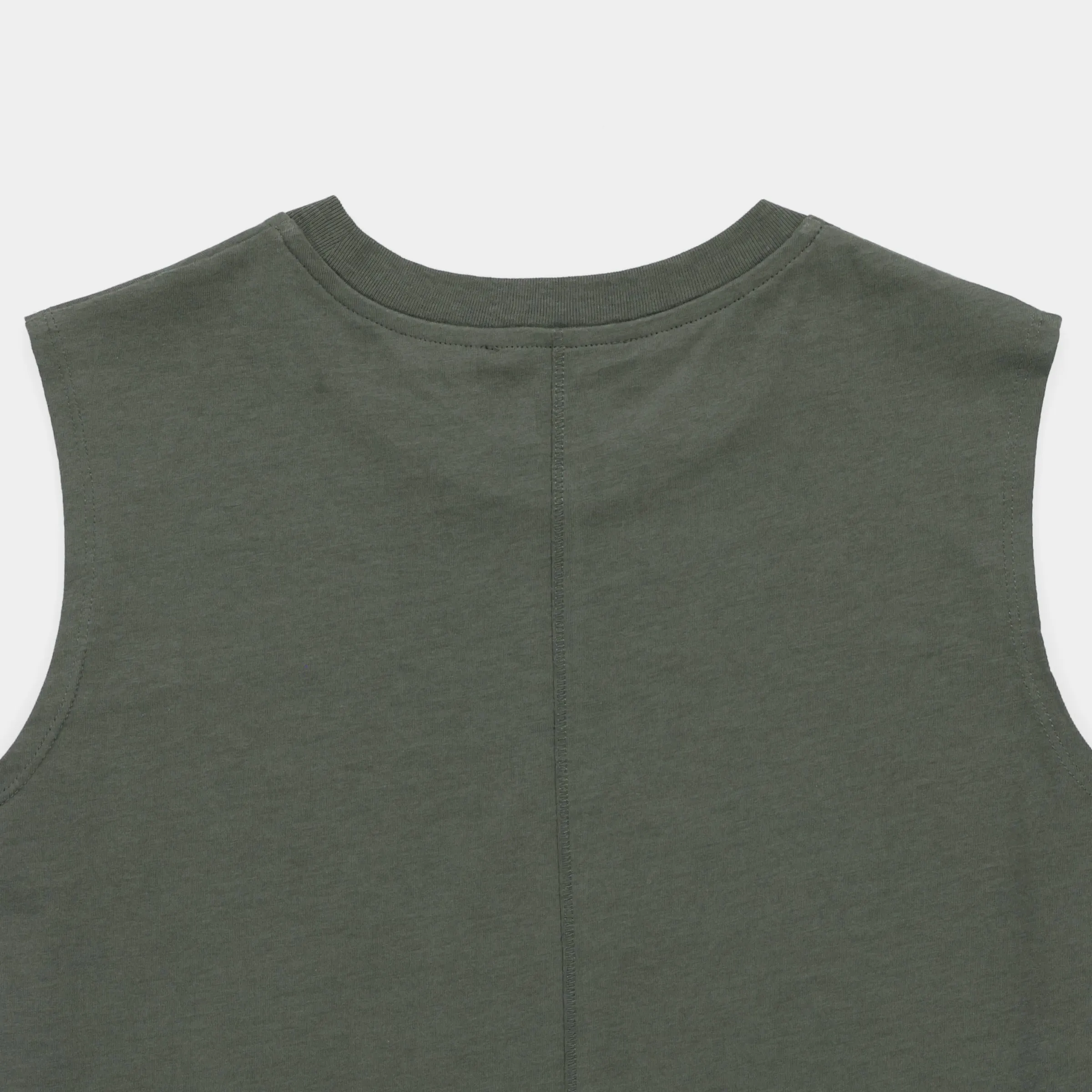 Lightweight Muscle Tank