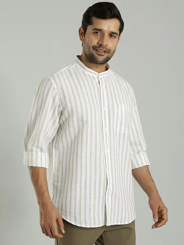 Men Striped Full Sleeve Cotton Blend Shirt