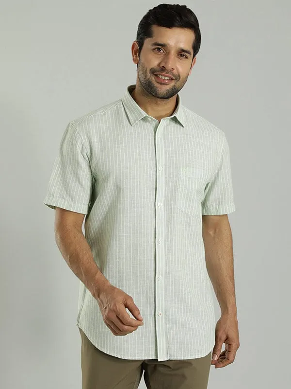 Men Striped Half Sleeve Cotton Blend Shirt