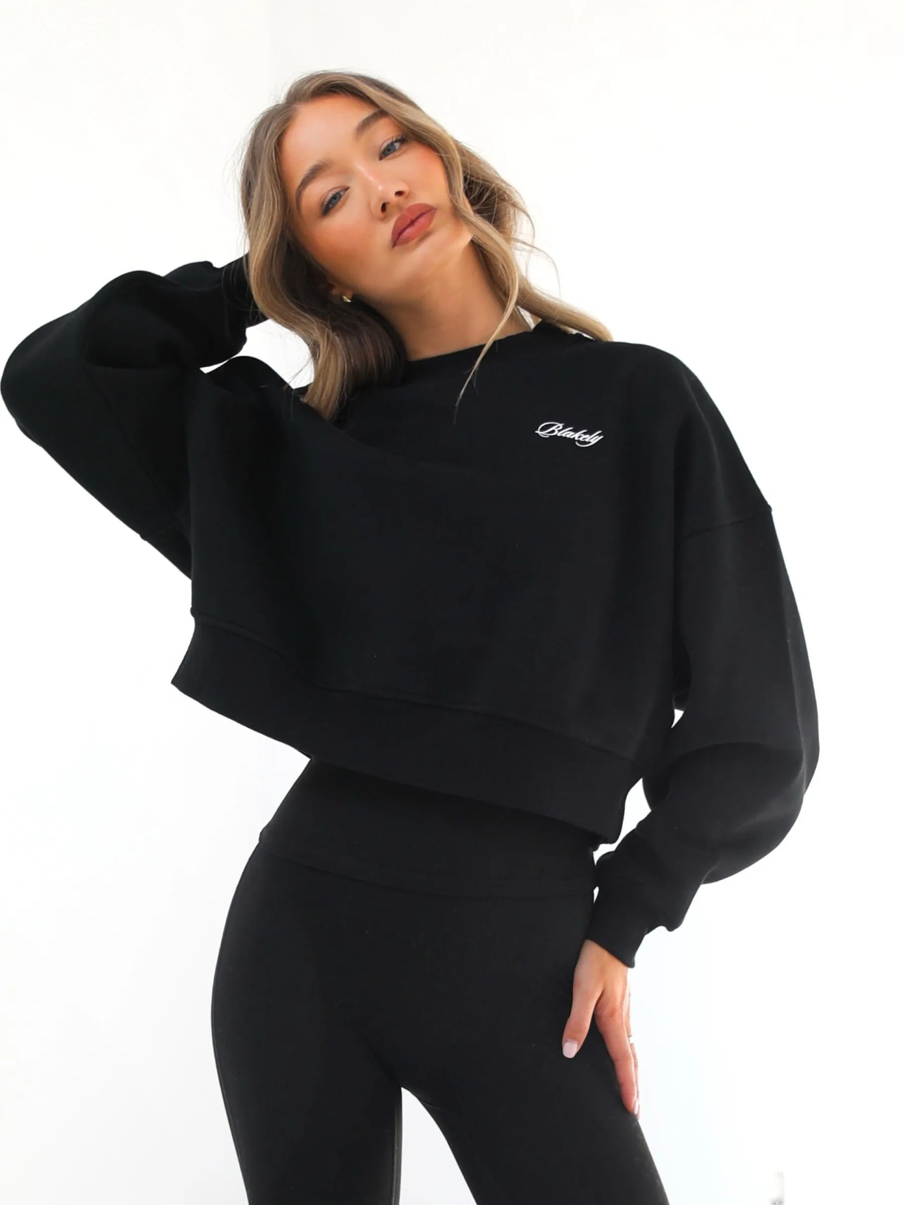 Off Duty Cropped Sweater - Black