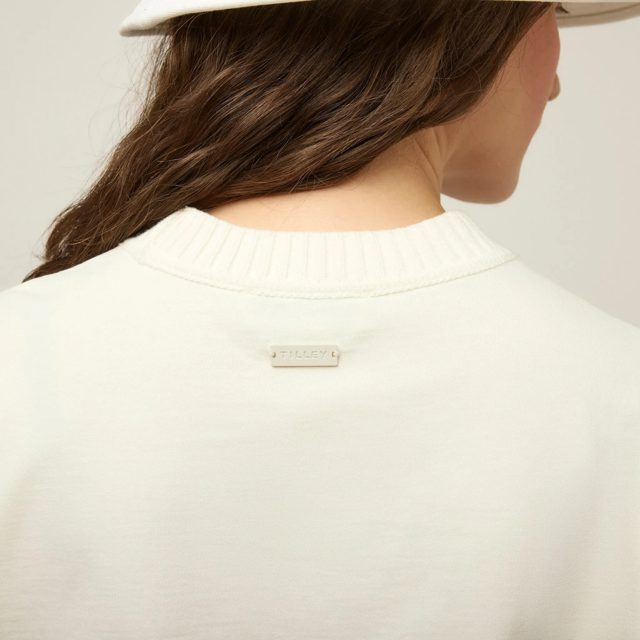 Rib Neckline Cropped Tee