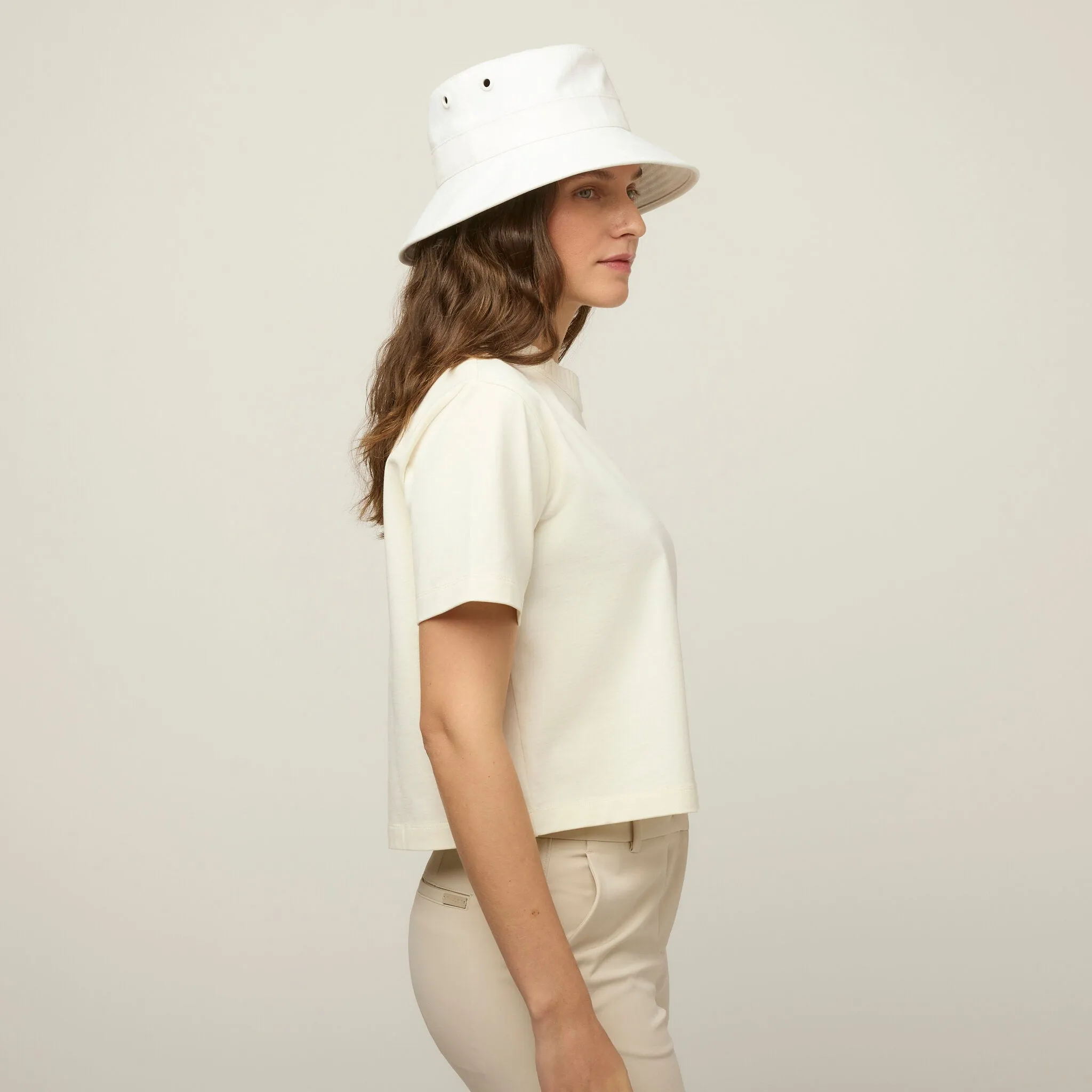 Rib Neckline Cropped Tee