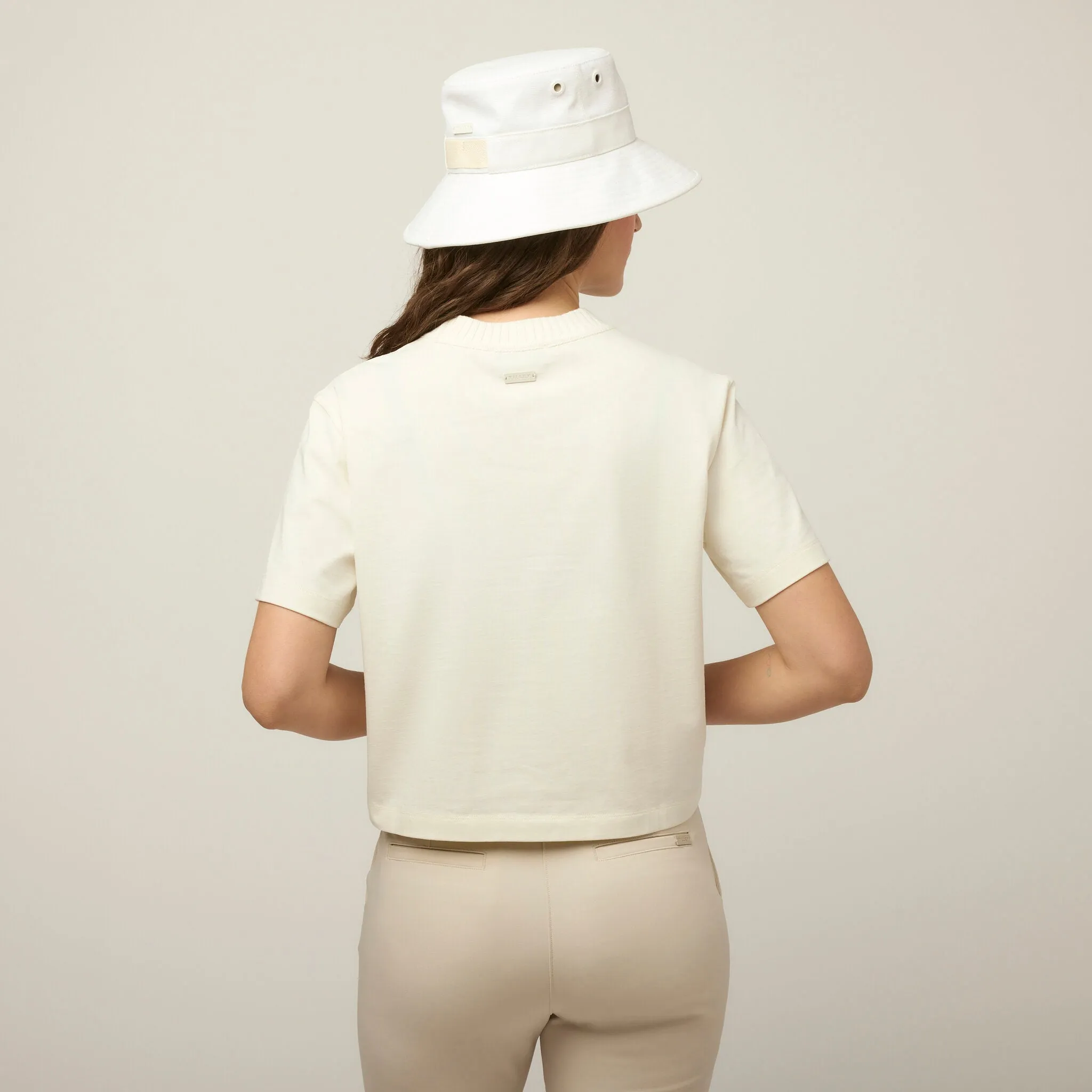 Rib Neckline Cropped Tee
