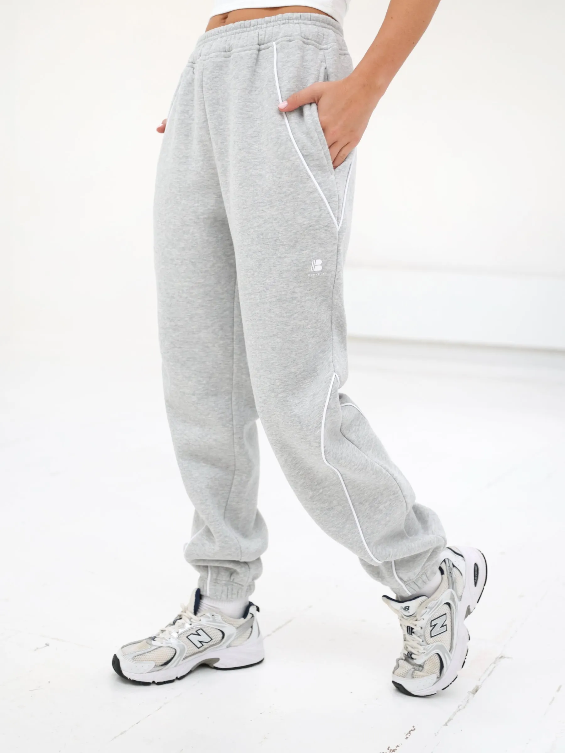Seam Sweatpants - Marl Grey