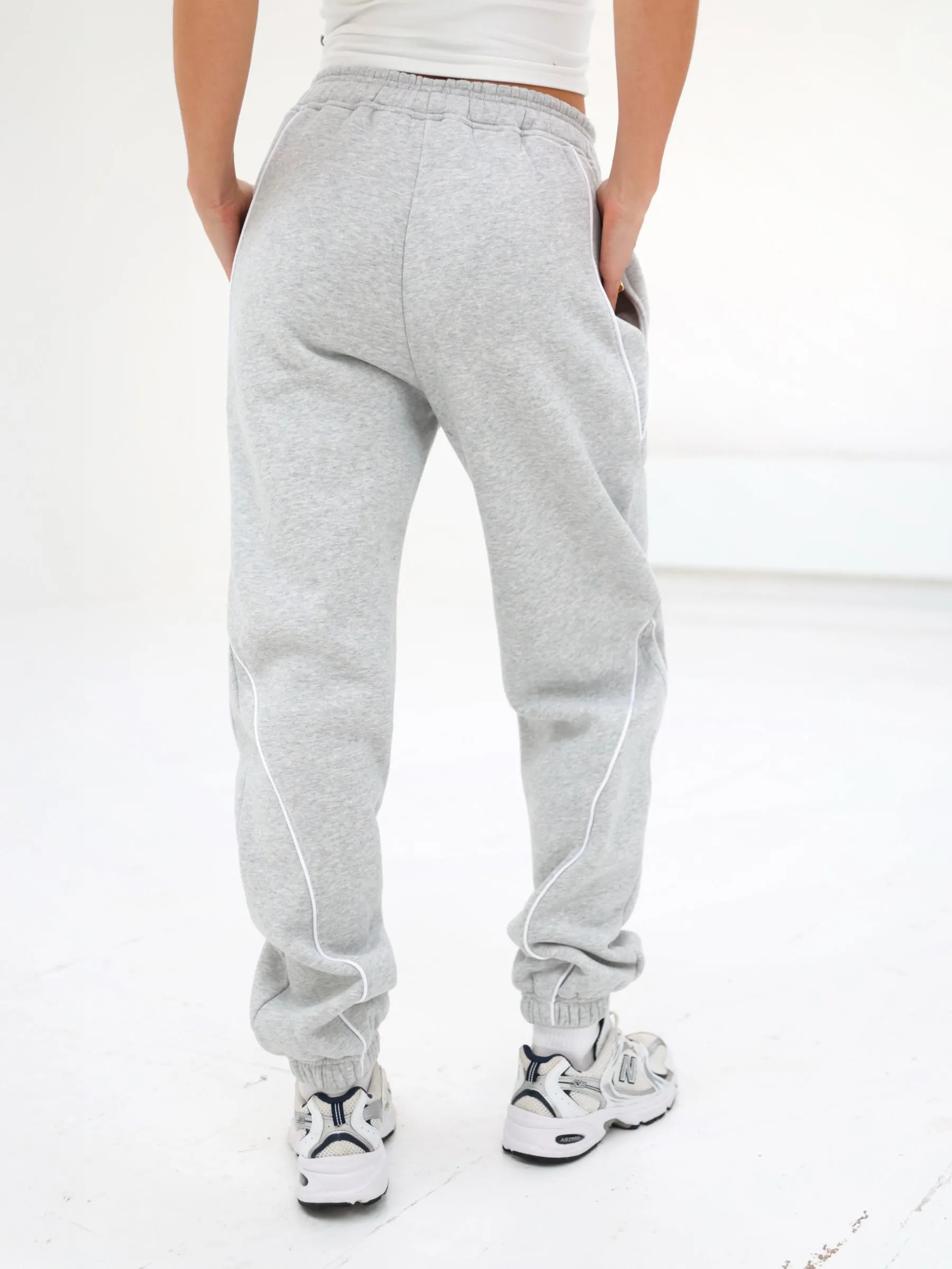 Seam Sweatpants - Marl Grey