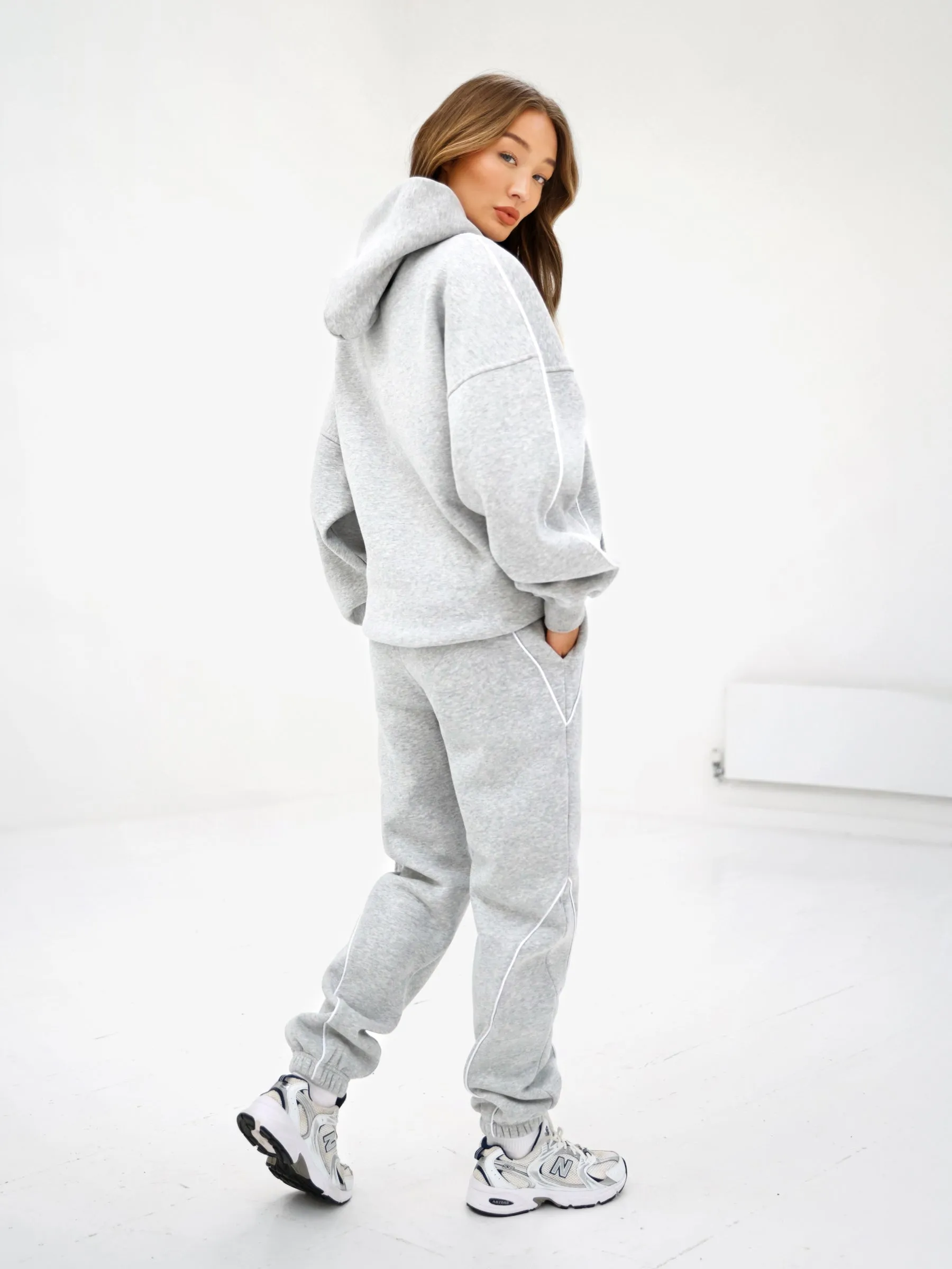 Seam Sweatpants - Marl Grey