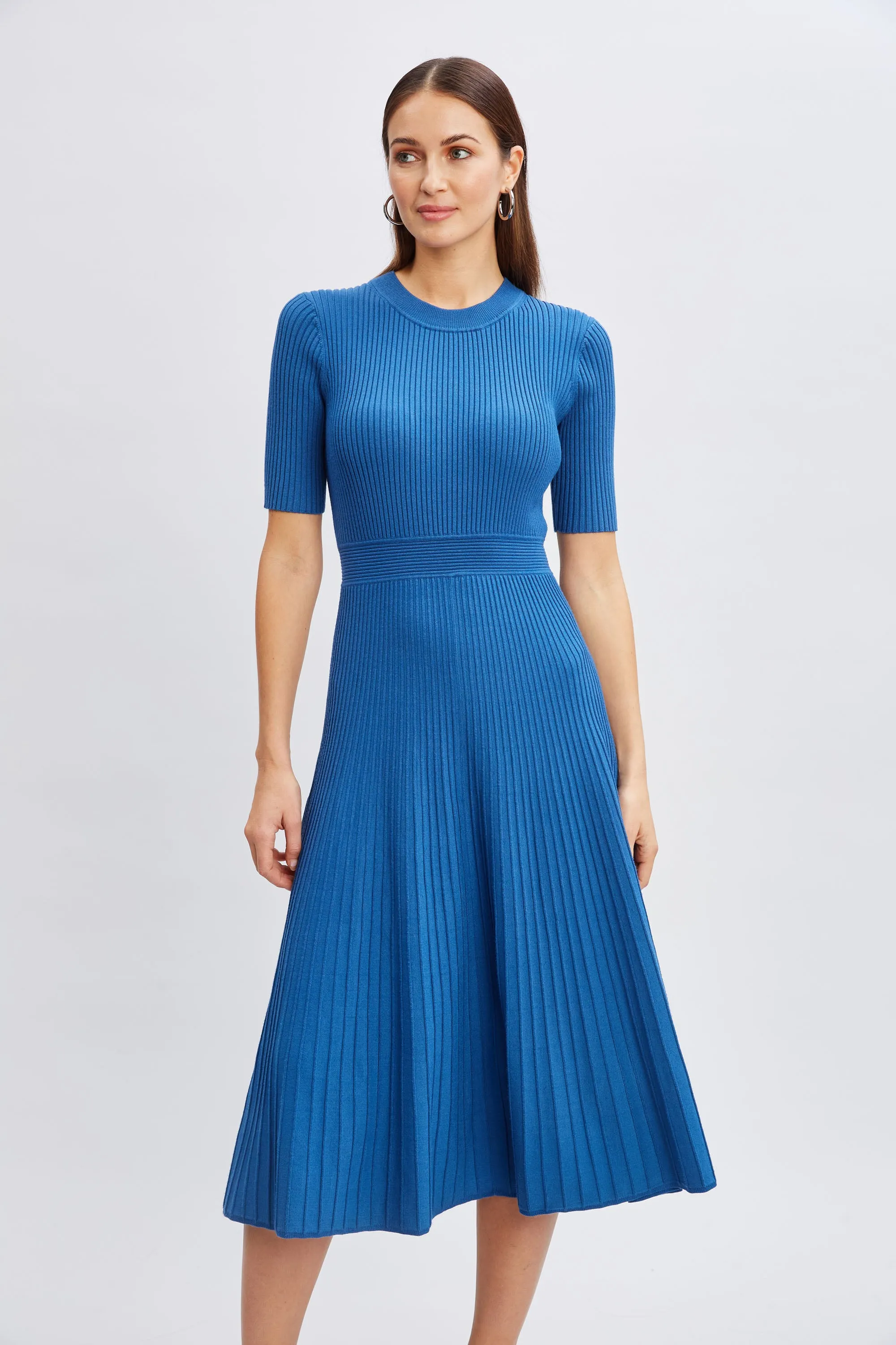 Short Sleeve Rib Flare Sweater Dress