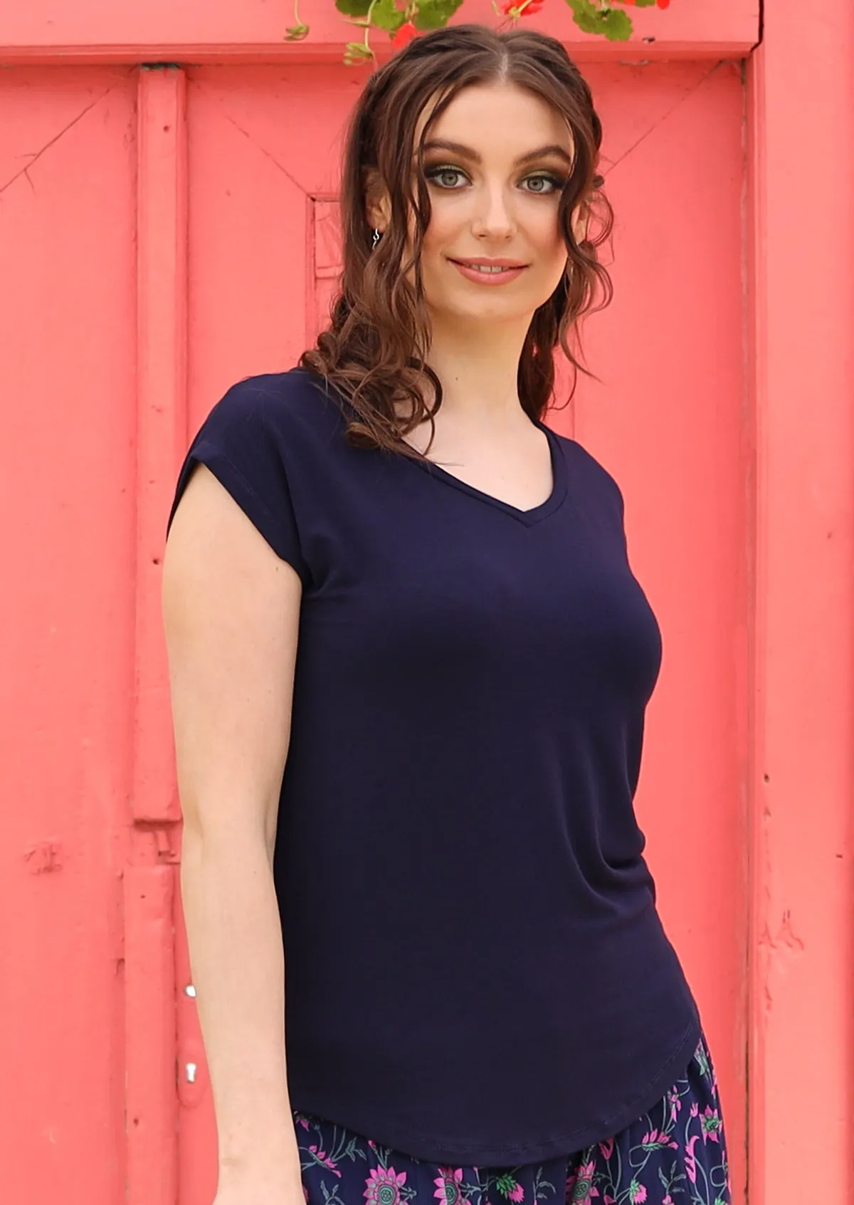 Simple Top V-neck Navy Blue