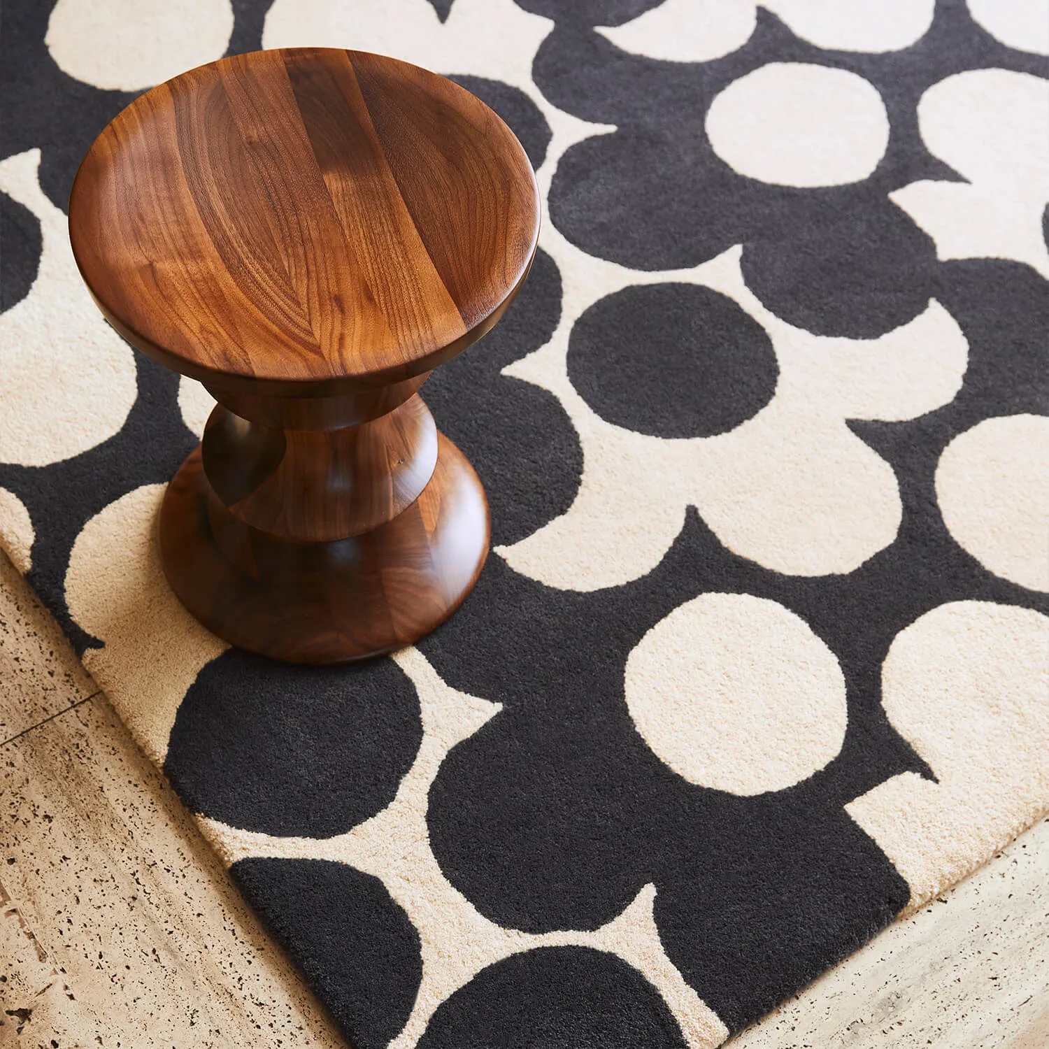 Slate Puzzle Flower Rug