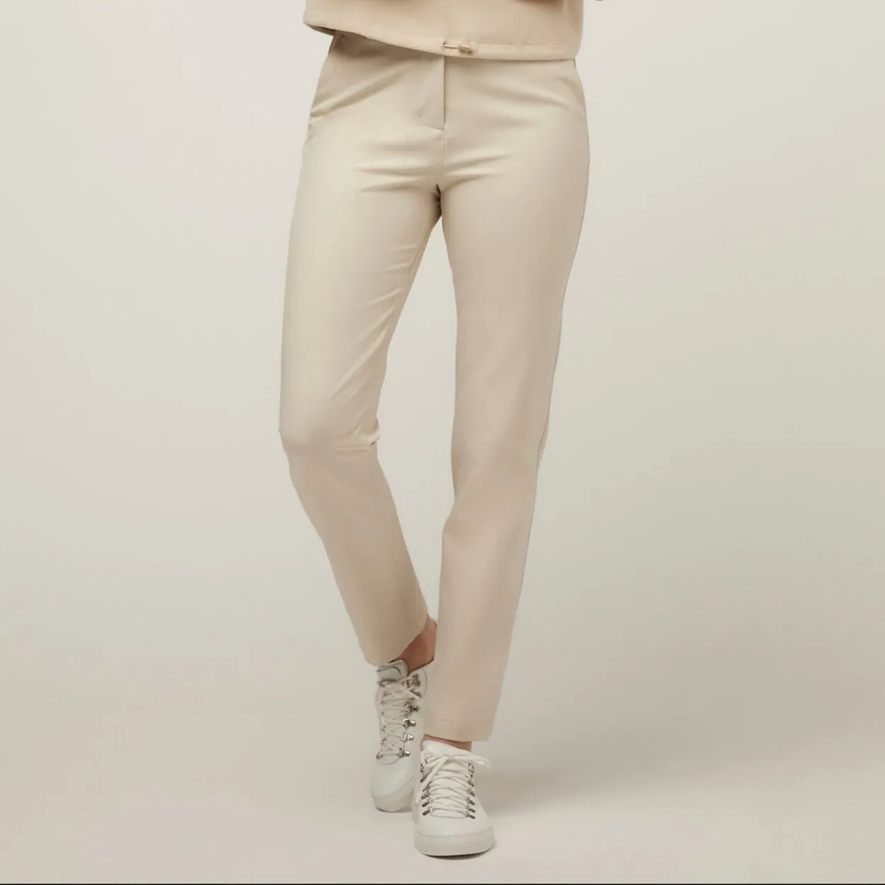 Slim Trouser