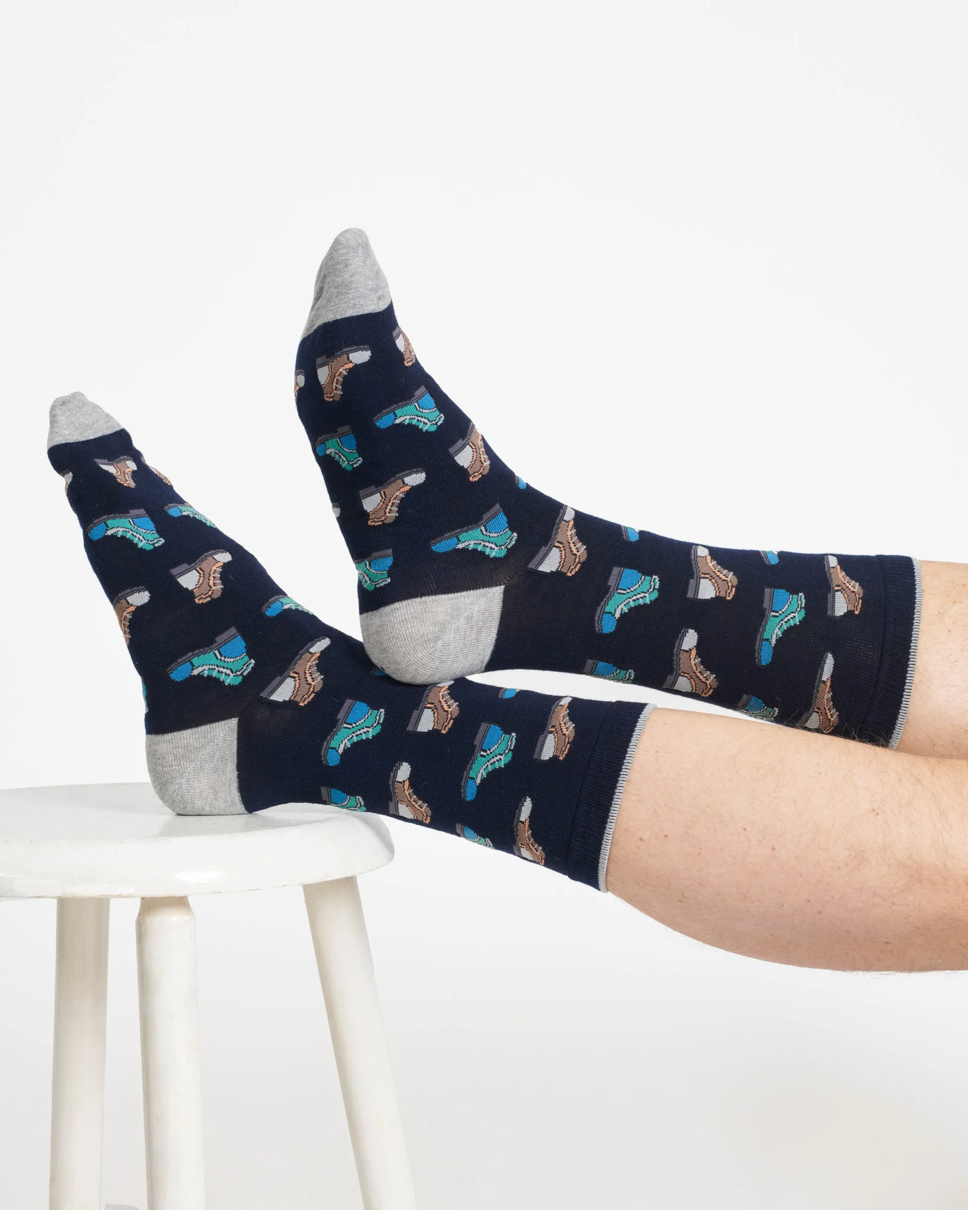 The Explorer Bamboo Gift Box of 4 Socks - Blue/Navy/Burgundy/Grey