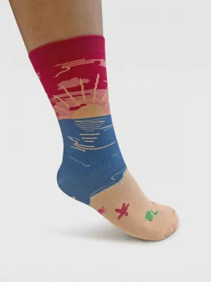 Womens Bess Beach Sunset Organic Cotton Socks - Neon Pink