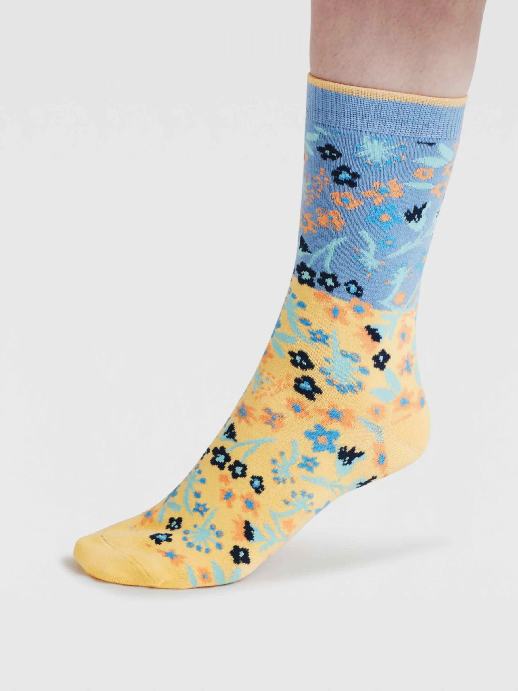 Womens Daisy Ditsy Floral Organic Cotton Socks - Chambray Blue