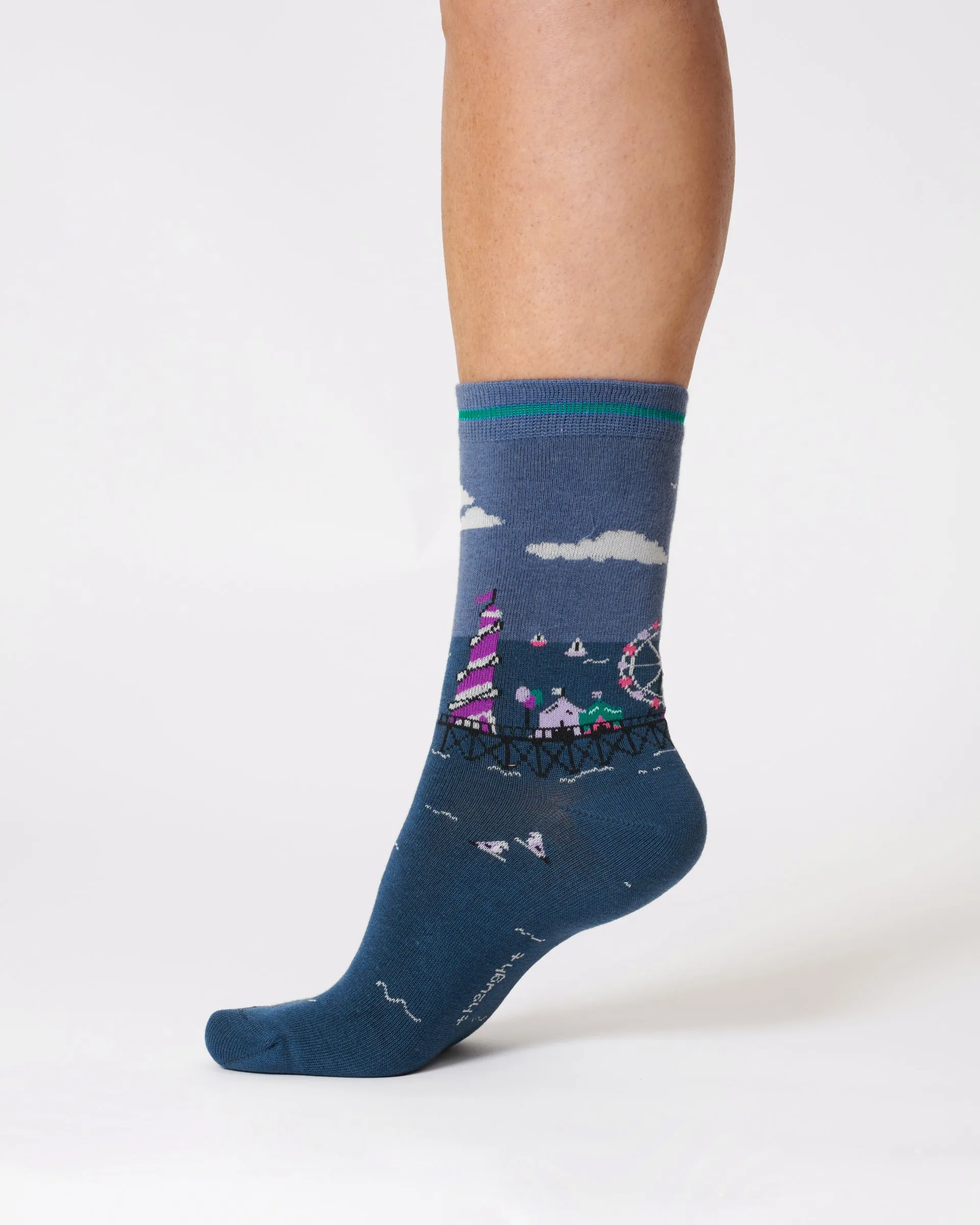 Womens Summer Scene Organic Cotton Socks - Blueberry Seaside Pier